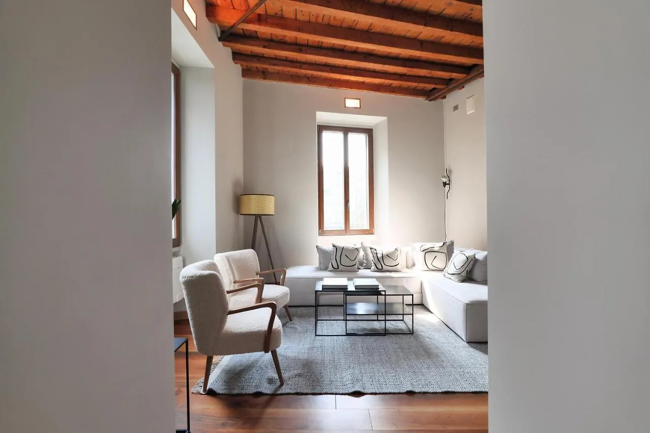 La Foppa Home - Large & Trendy Flat Moscova-Brera Milan Apartment