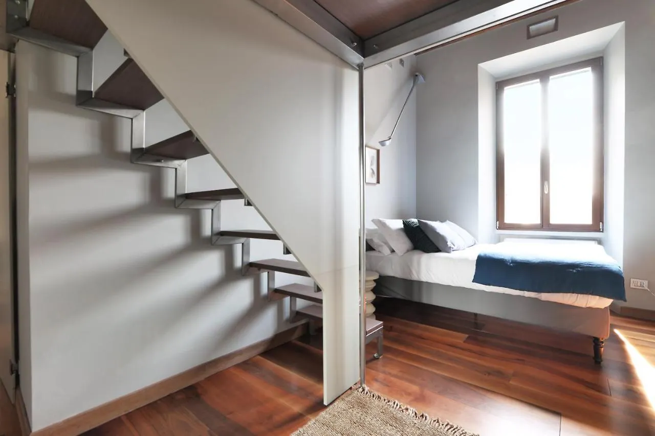Apartment La Foppa Home - Large & Trendy Flat Moscova-Brera Milan Italy