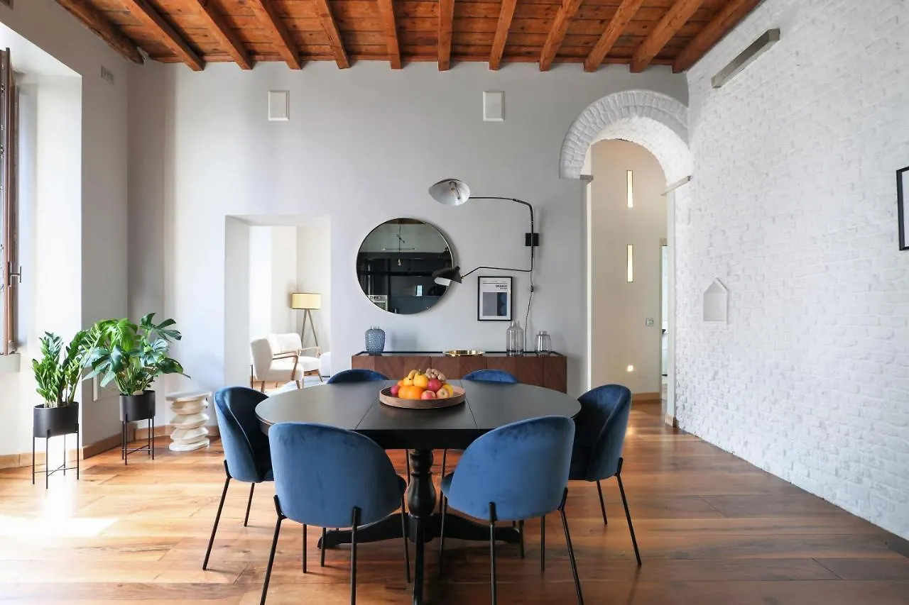 La Foppa Home - Large & Trendy Flat Moscova-Brera Milan