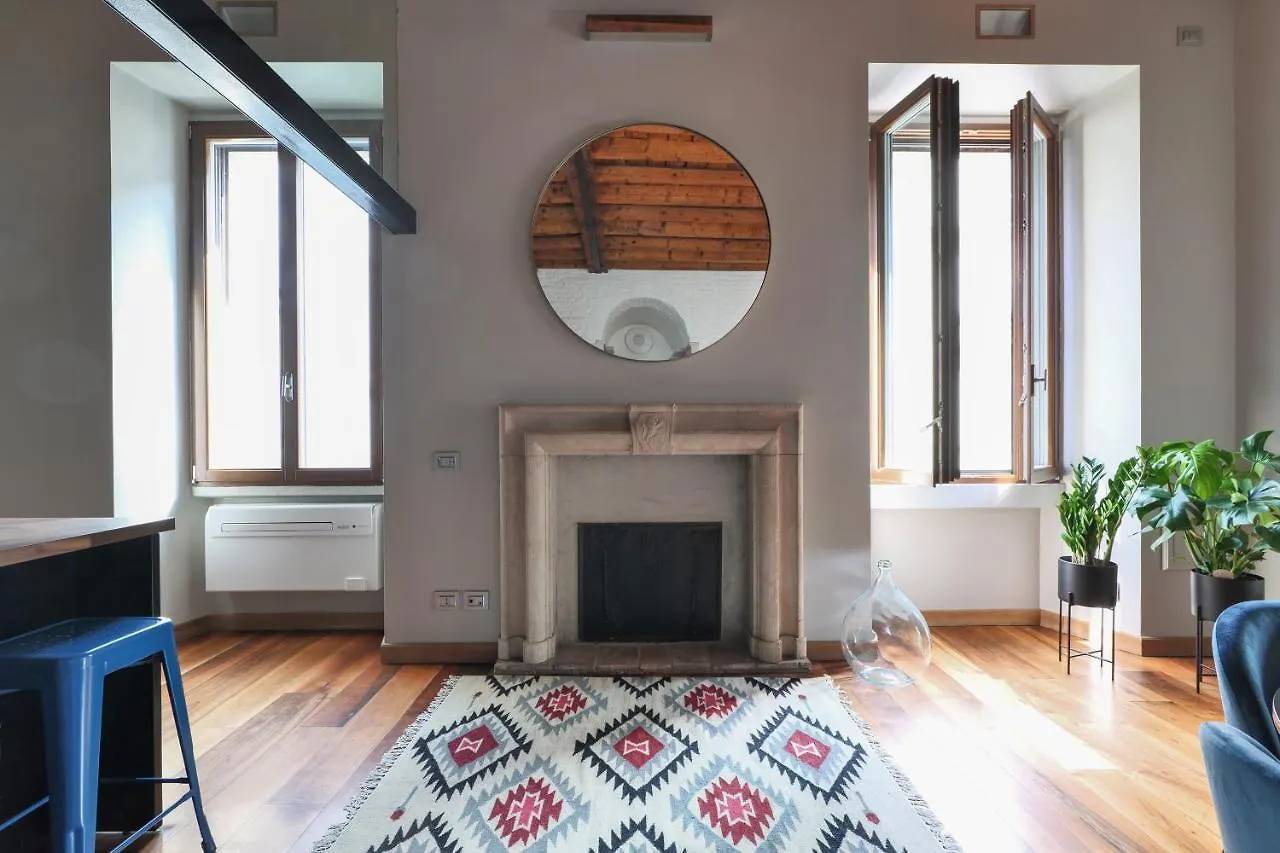 La Foppa Home - Large & Trendy Flat Moscova-Brera Milan