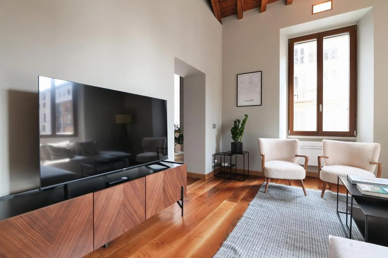 La Foppa Home - Large & Trendy Flat Moscova-Brera Milan 0*,