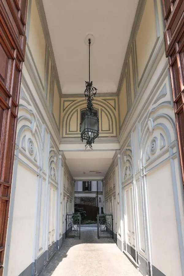 Apartment La Foppa Home - Large & Trendy Flat Moscova-Brera Milan Italy