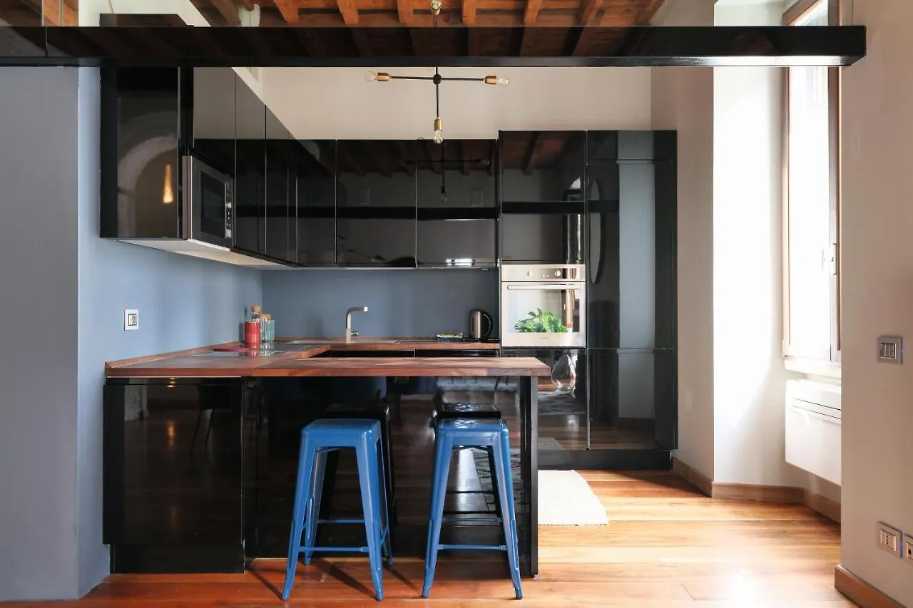 La Foppa Home - Large & Trendy Flat Moscova-Brera Milan